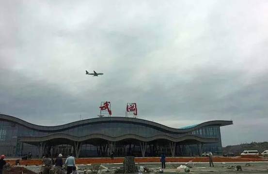 湖南武冈机场建筑防水及墙面涂料工程